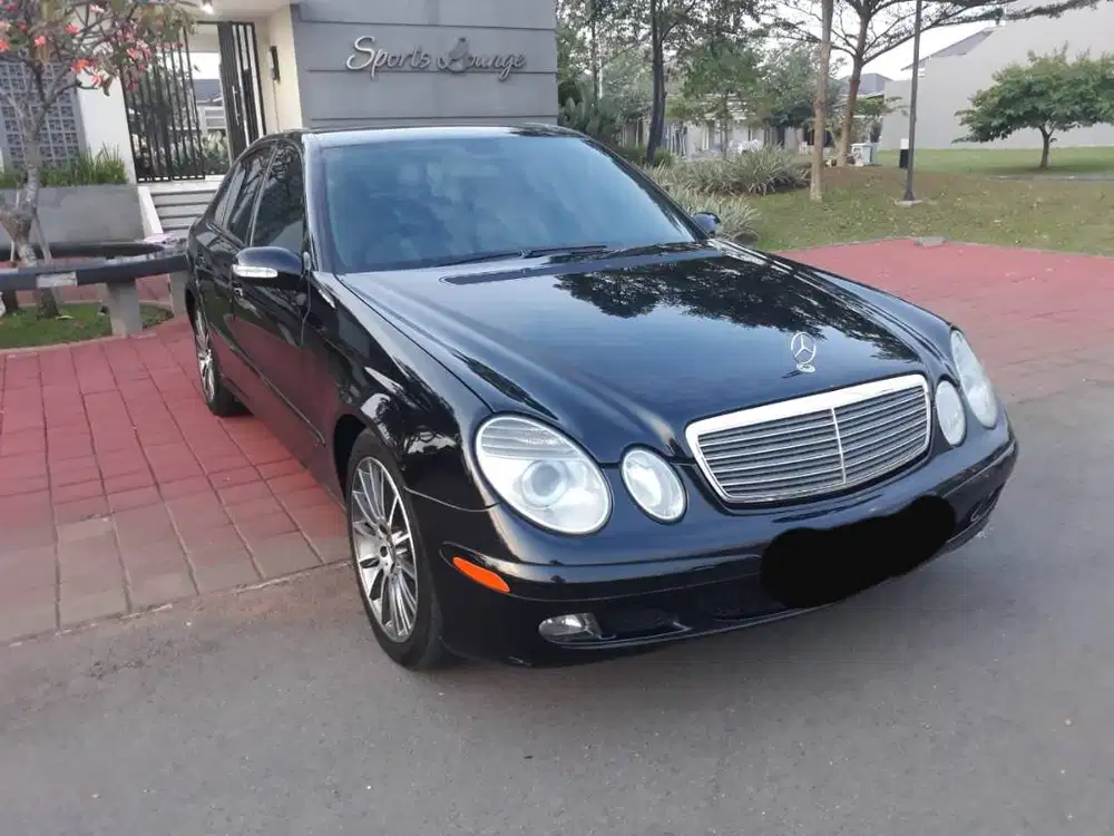 Jual Sedan Mercy W211 E200 AT 1.8 K 2005 Pemakaian Pribadi