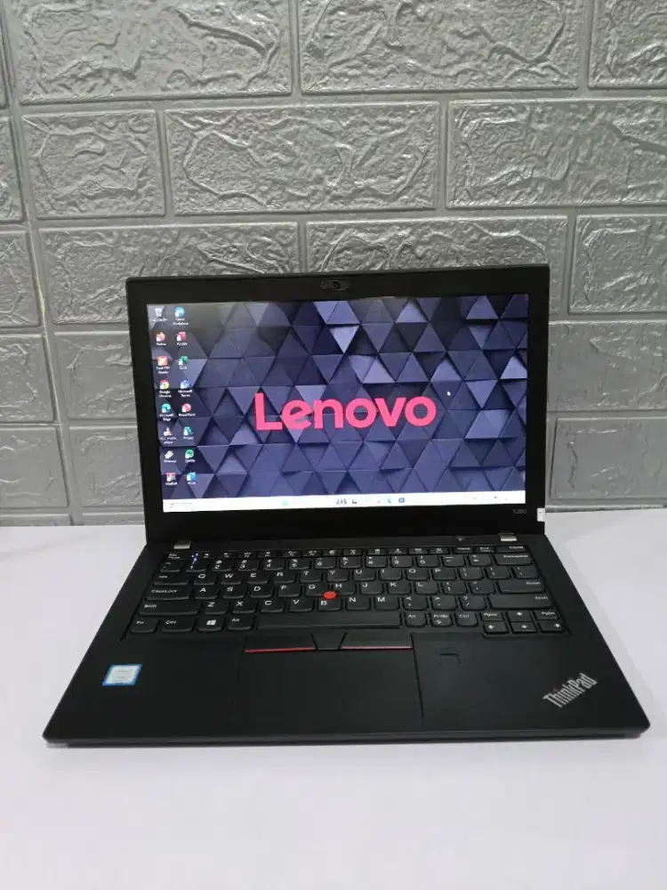 Lenovo Thinkpad X280 Intel core i7 gen 8