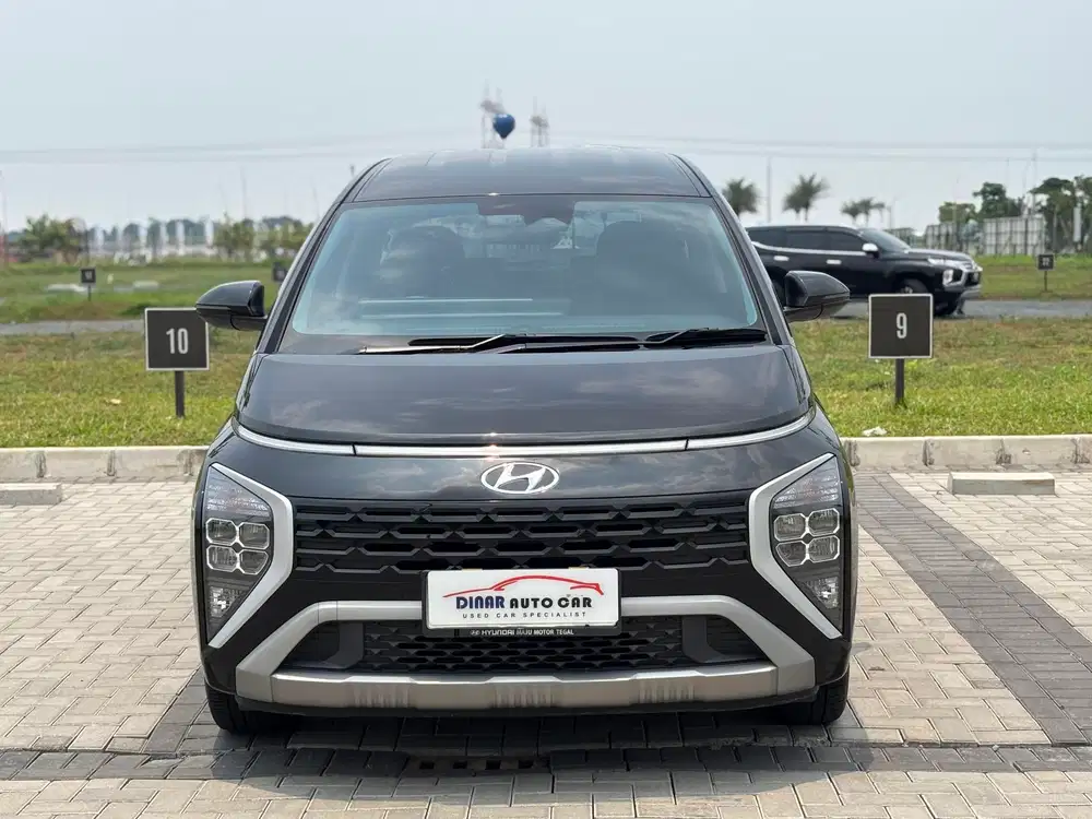 Low Km 24rb! Hyundai Stargazer 1.5 Prime at 2022