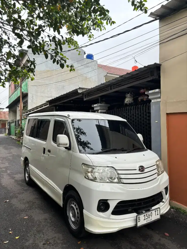 Luxio D MT 2015 Facelift Cat Full Original