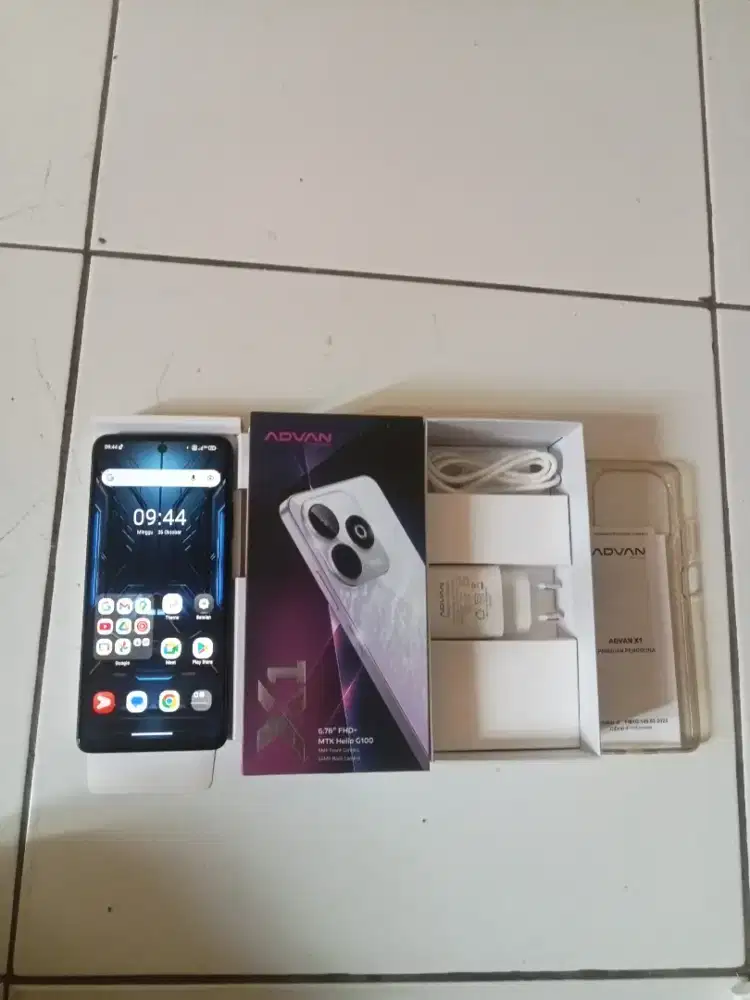 Dijual HP ADVAN X1 Pemakaian 1 bulan fullset 100%%