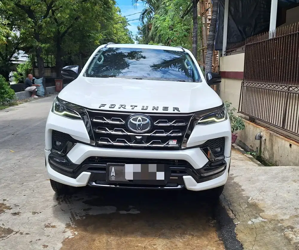 TOYOTA FORTUNER VRZ 2.8 AT GR DIESEL TAHUN 2022