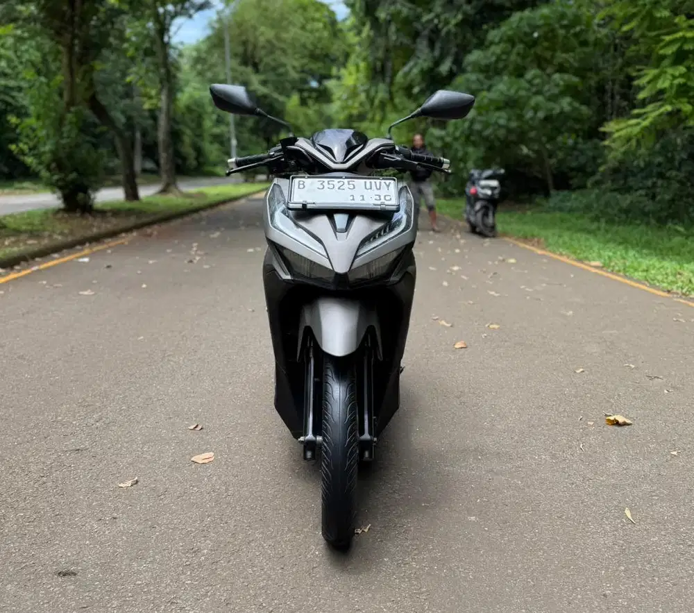Honda Vario 150 Keyless CBS ISS MULUSSS Pajak Hidup Panjang