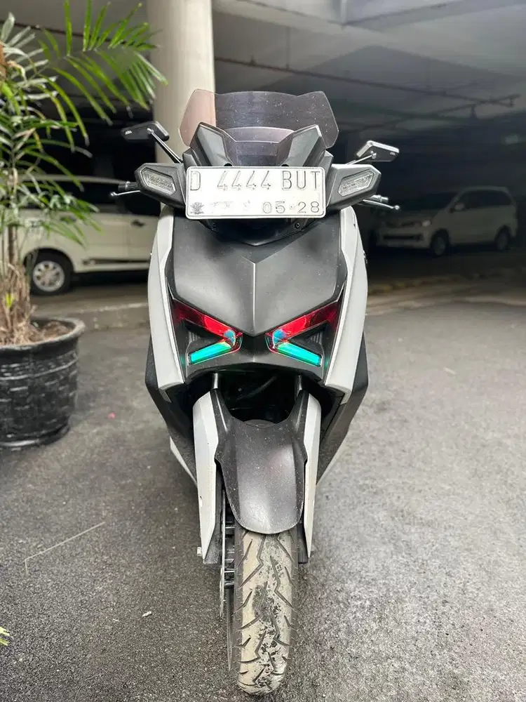 Yamaha Xmax 2023