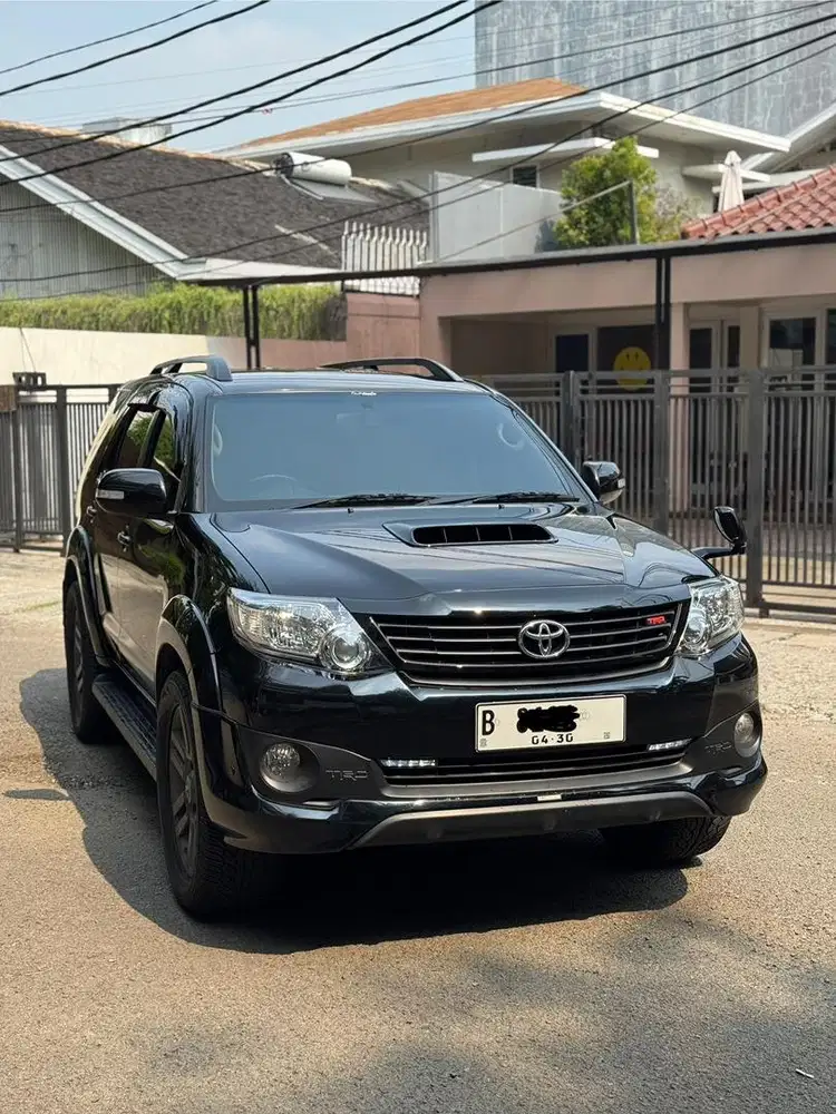 Toyota Fortuner TRD Sportivo AT 2015 Like New