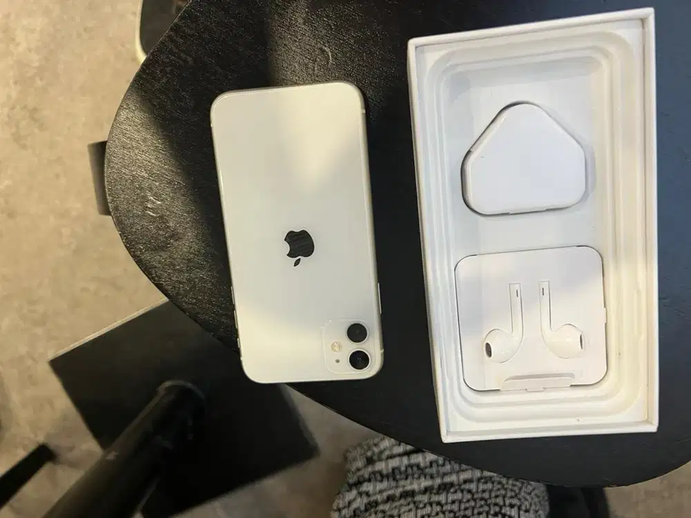 iphone 11 128gb sangat sesuai judul