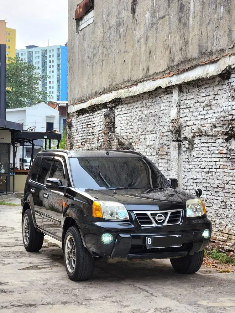 Nissan X-Trail ST 2.5 AT 2005 SIAP PAKAI!