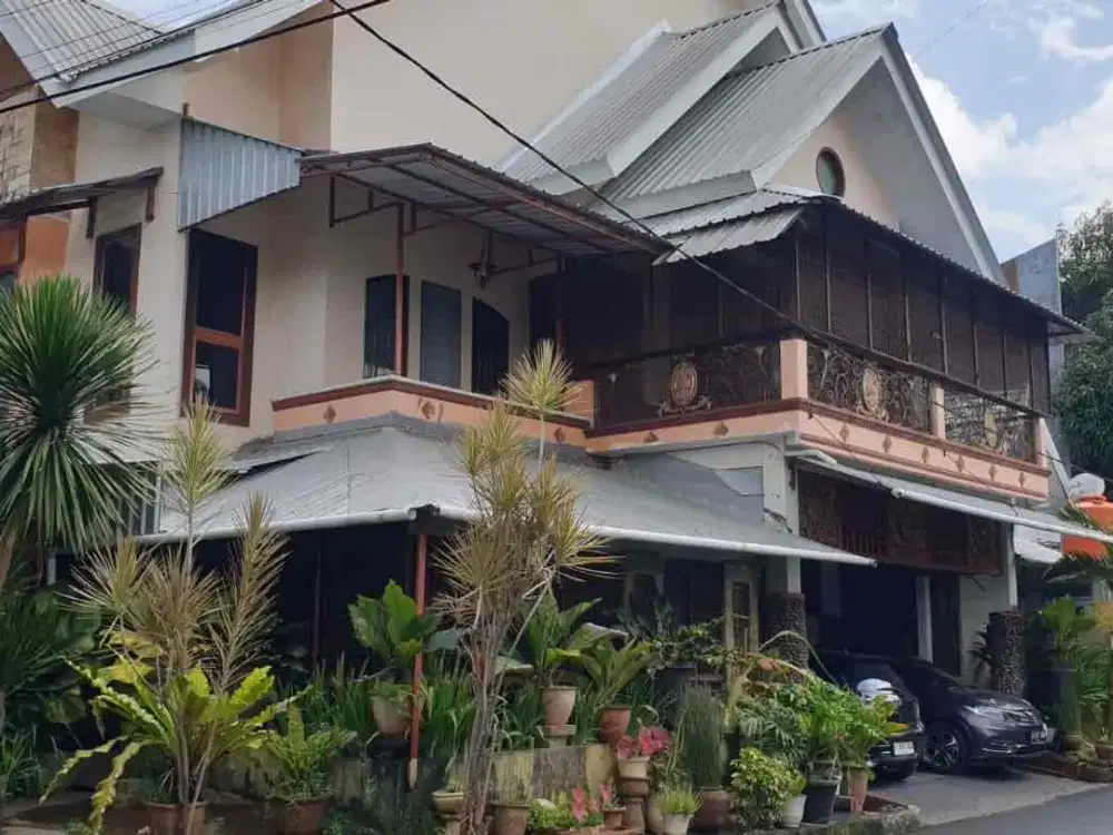 Rumah Mewah 2 Lantai di Gunung Sari Makassar, Dekat Kampus UNM & Mall Panakkukang