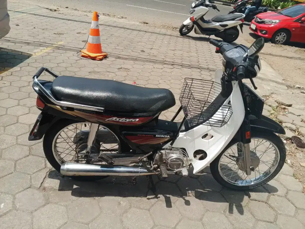 honda astrea grand