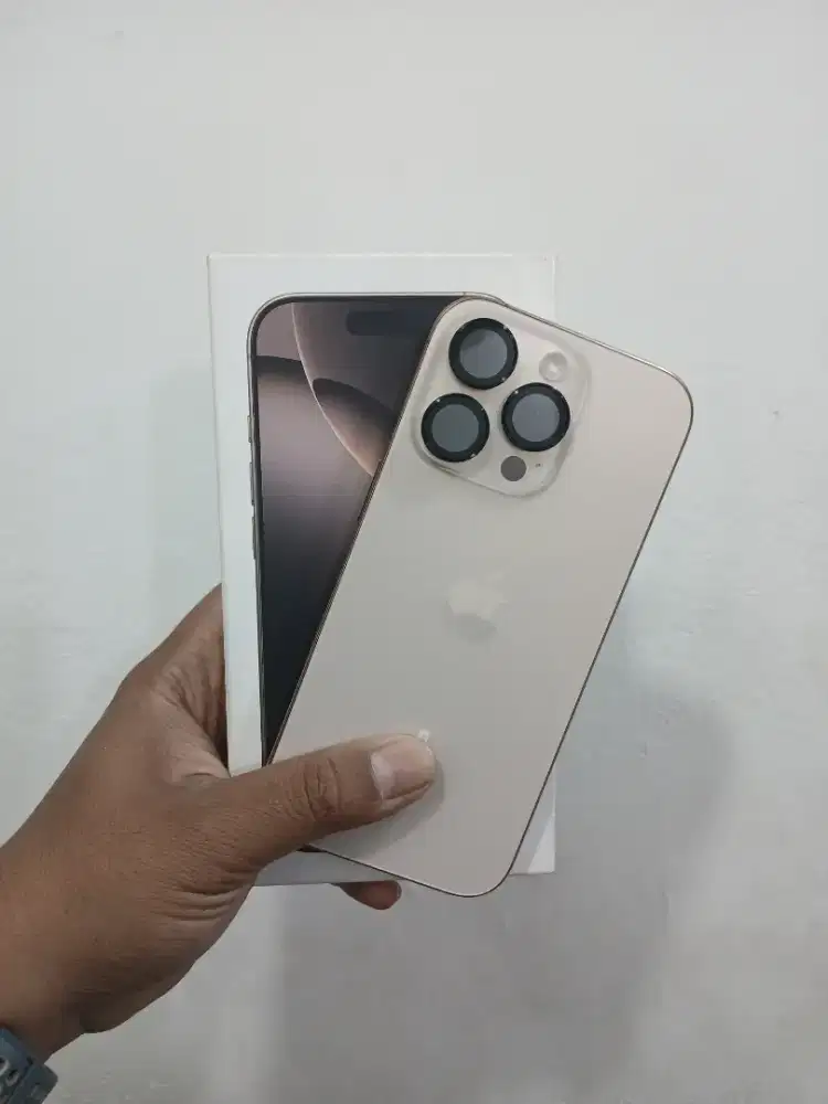Iphone 16 pro 128 ibox 3 minggu pake