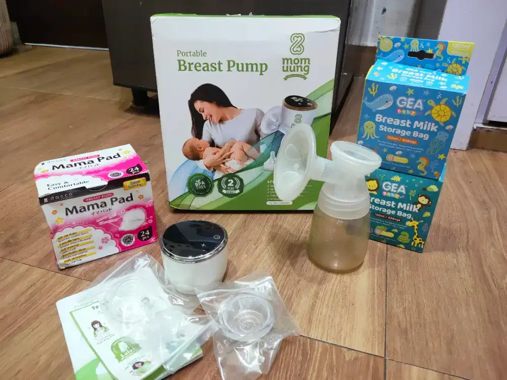 Pompa Asi Portable merk Mom Uung