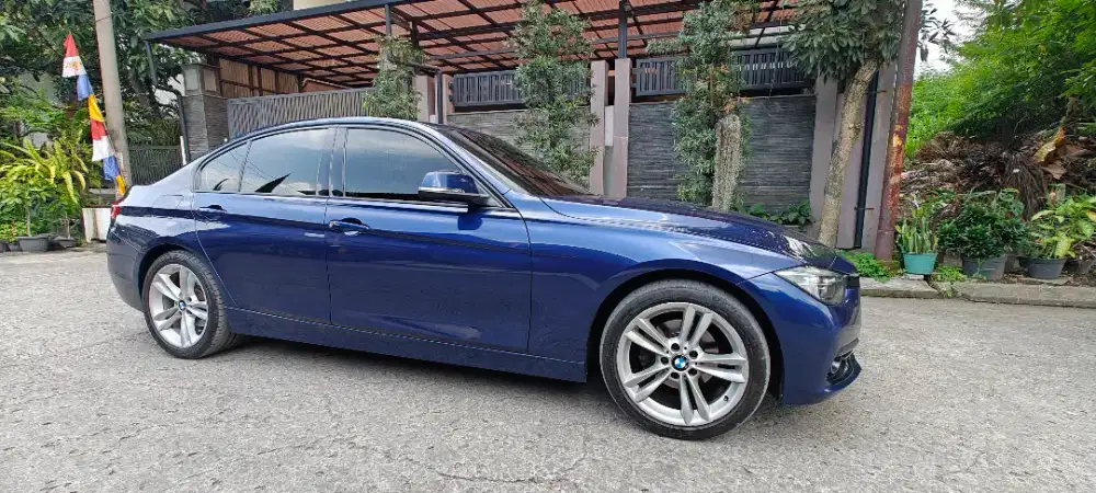 MURAH! BMW 320i SPORT SHADOW PRISTINE CONDITION