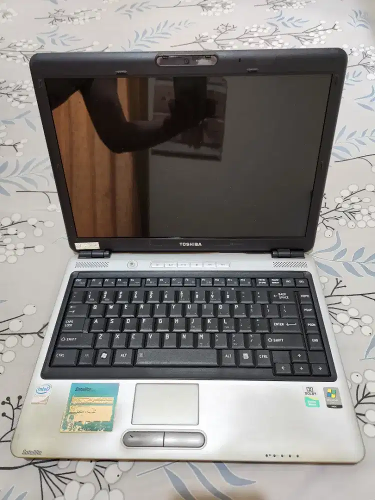 laptop toshiba satellite 14 inc