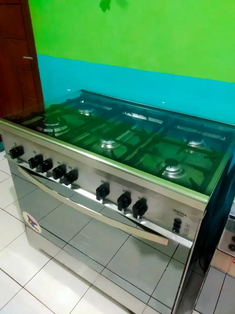 KOMPOR GAS+OVEN SIAP PAKAI DAN SIAP KIRIM.