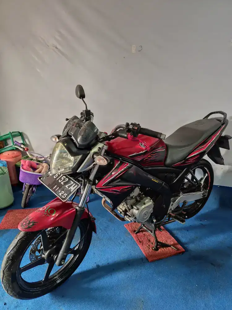 Vixion mesin segel