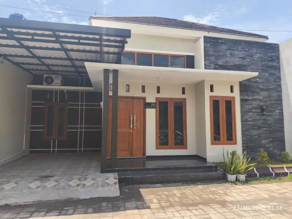 RUMAH CLUSTER GEDONGAN COLOMADU SOLO