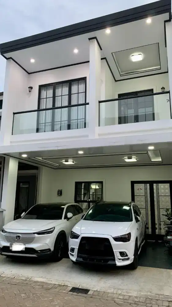 Jual Rumah Keren Siap Huni di Jaya Imperial Park, 3 lantai, Tangerang