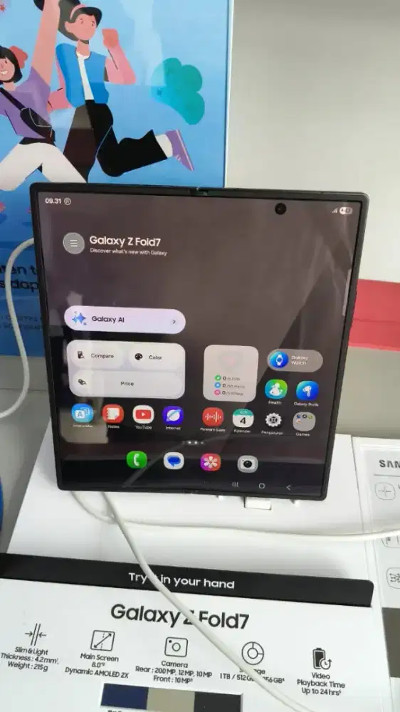Galaxy z fold 7 256 gb.new