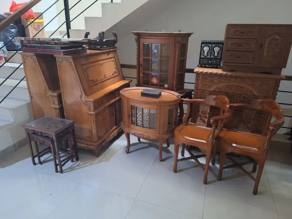 Perabotan jati ukir jepara , dijual borongan (nego)