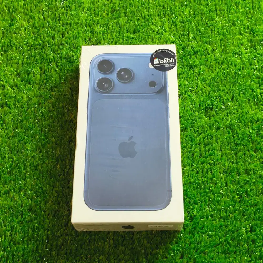 iPhone 17 Pro   1TB  Deep Blue  Kondisi baru segel  Garansi blm jalan