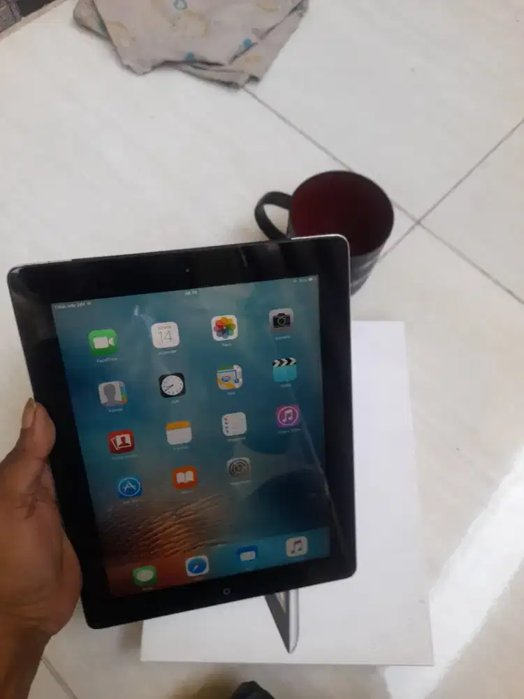 Ipad2 32gb wifi only (bisa tt