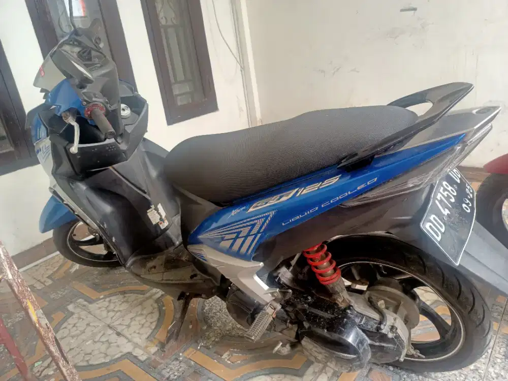 Dijual lagi butuh uang