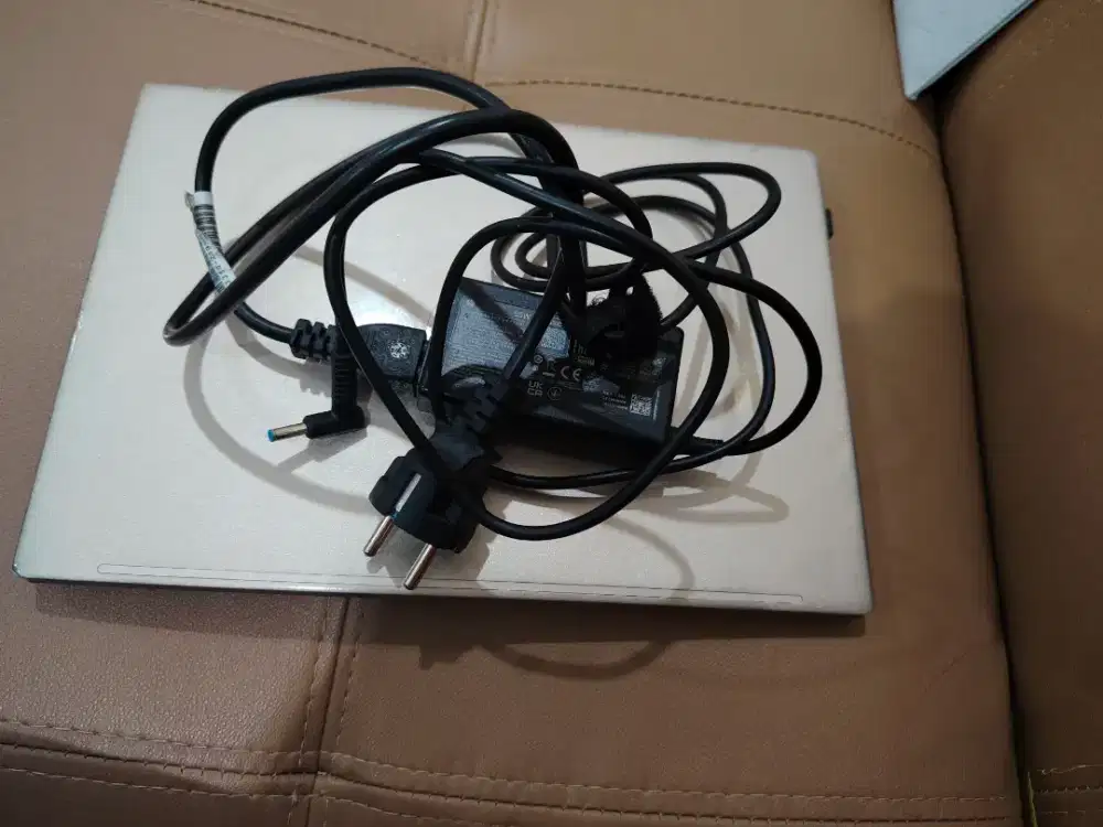 Hp Pavilion Aero Laptop 13-be1001au