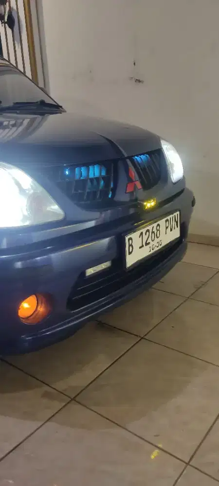 Mitsubishi kuda bensin Deluxe MT 1600cc