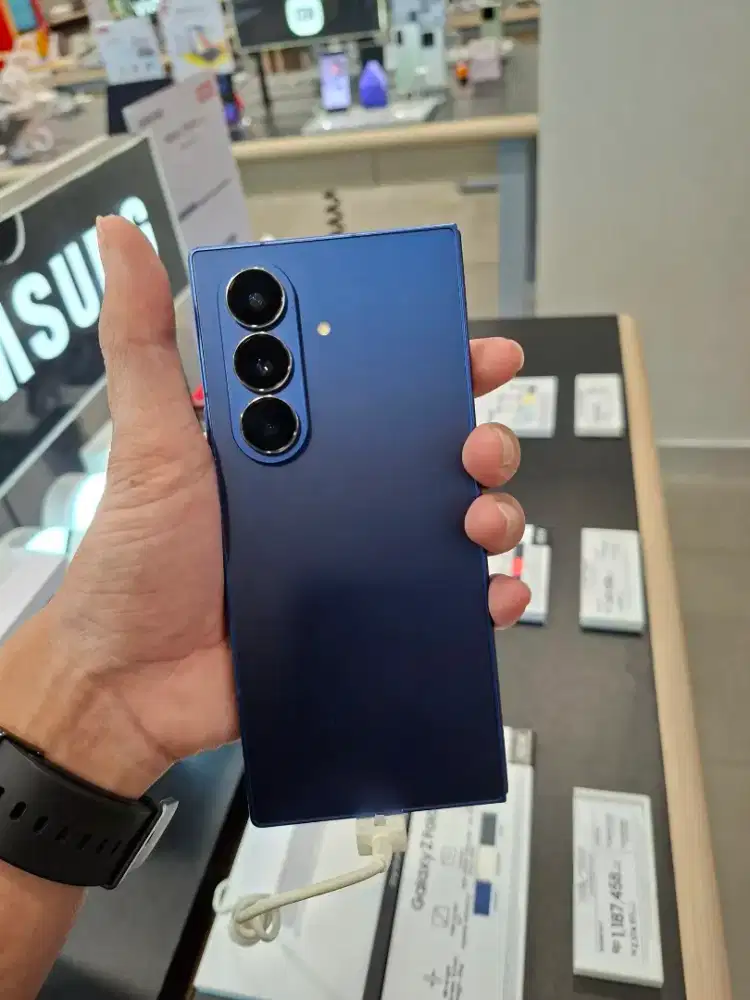 SAMSUNG GALAXY ZFOLD7 12/512 GB FREE BUDS3 FE