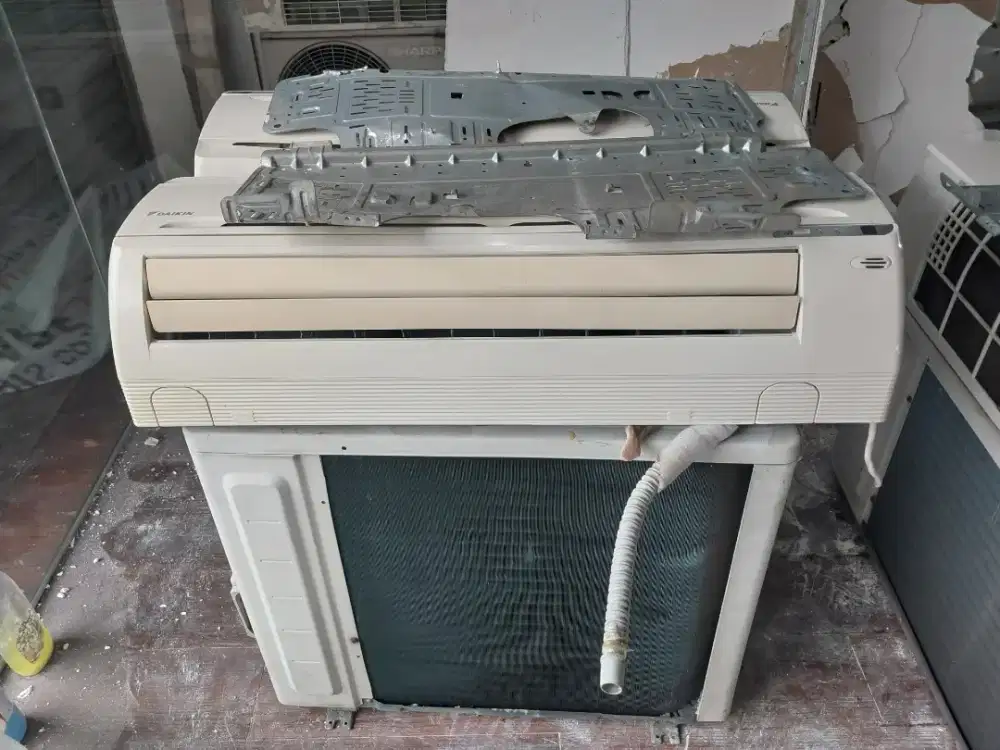 Daikin AC Split Thailand 1 1/2 PK