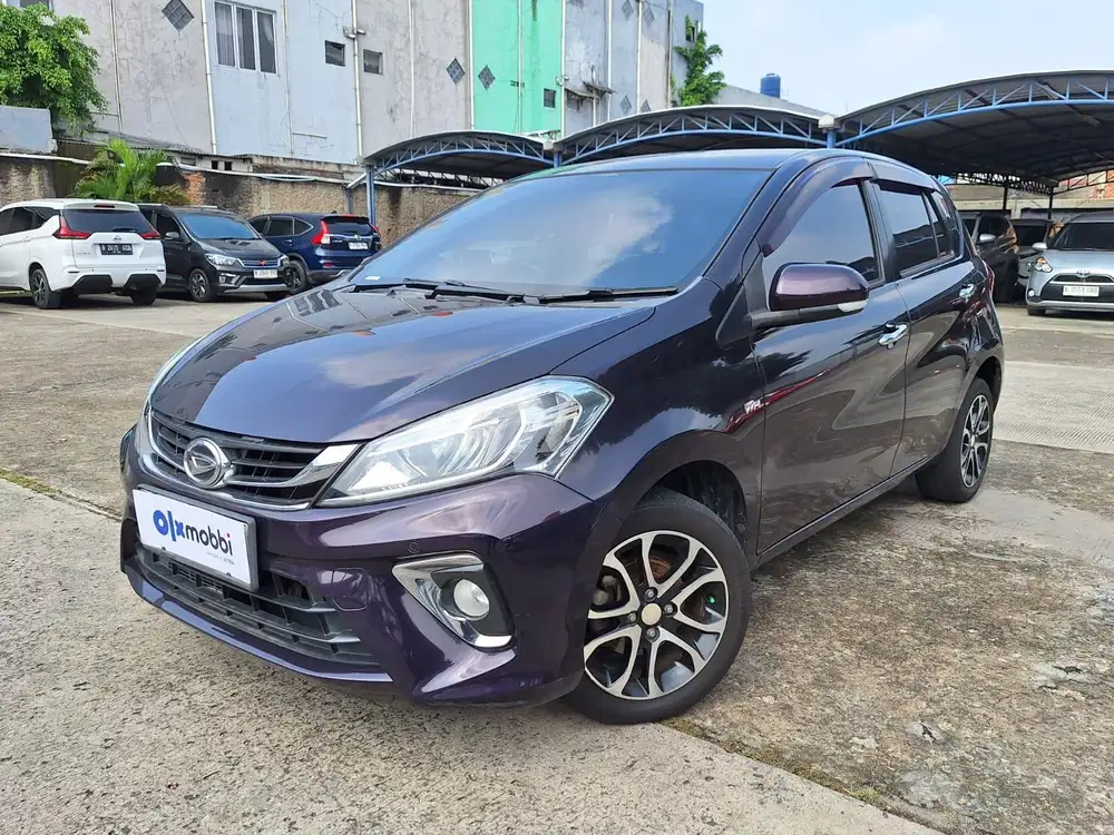 Pajak Panjang - Daihatsu Sirion 1.3 D Bensin-AT 2018