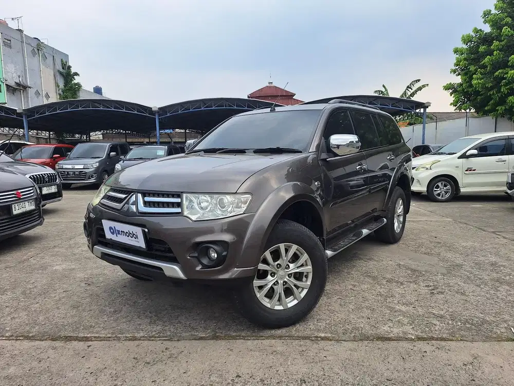 Pajak Panjang - Mitsubishi Pajero Sport 2.5 Exceed 4x2 Solar-AT 2015
