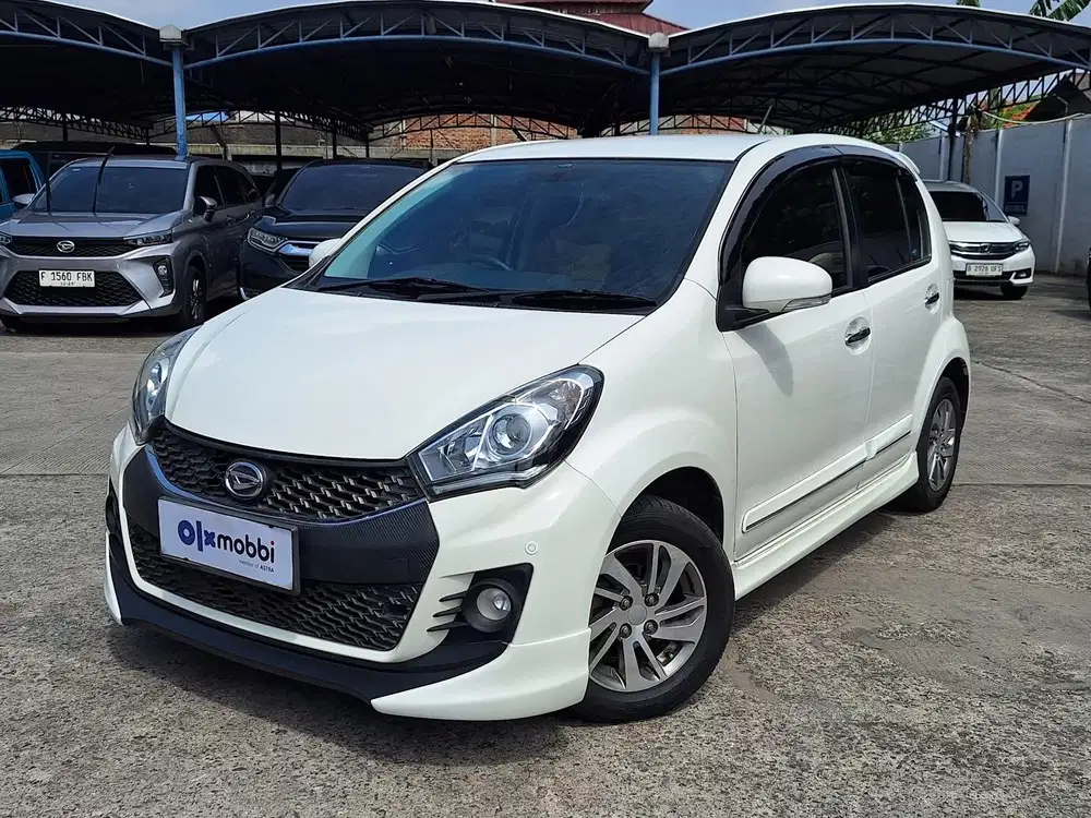 Pajak Panjang - Daihatsu Sirion 1.3 D Bensin-MT 2017