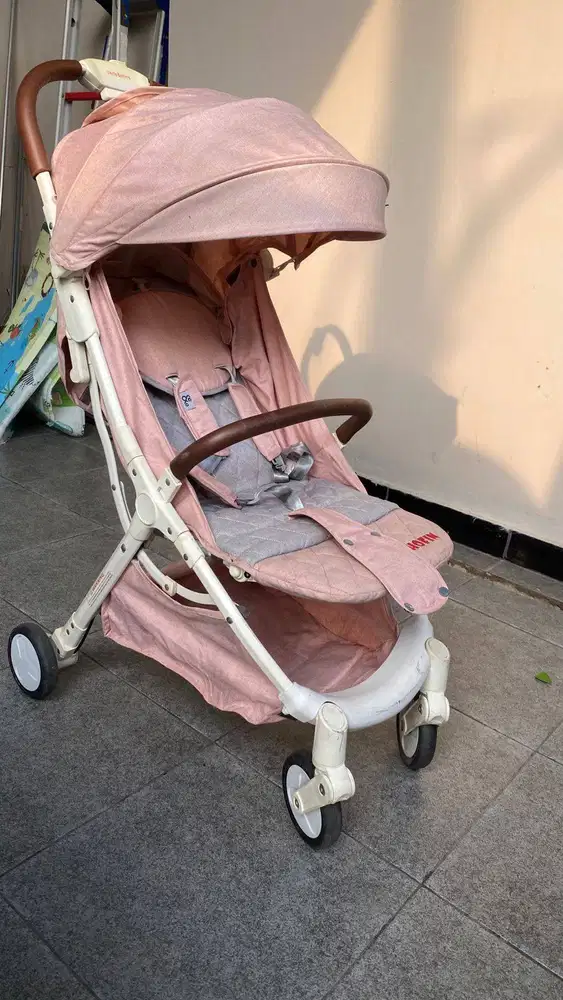 Preloved Stroller Chris & Olins