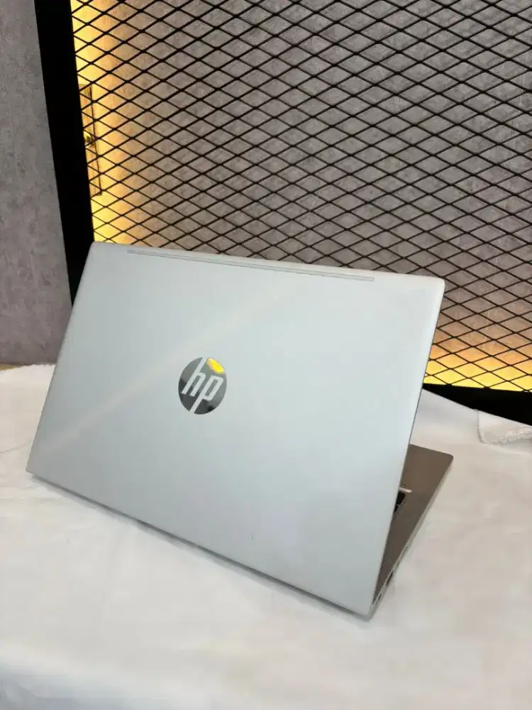HP Probook 430 G8