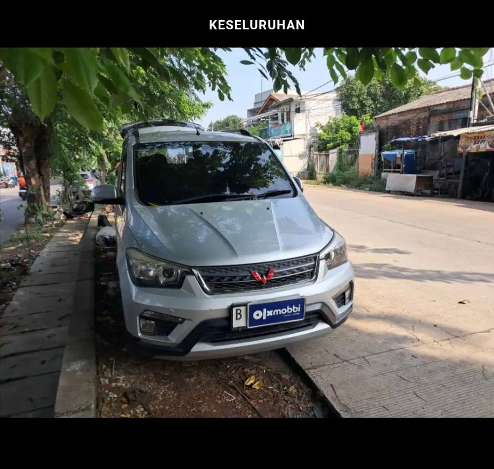 Di jual wuling Confero type tertinggi capten seat 2017