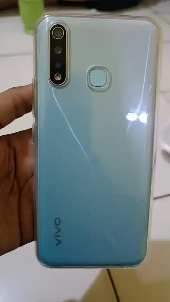 Jual hp Vivo y19 8/256