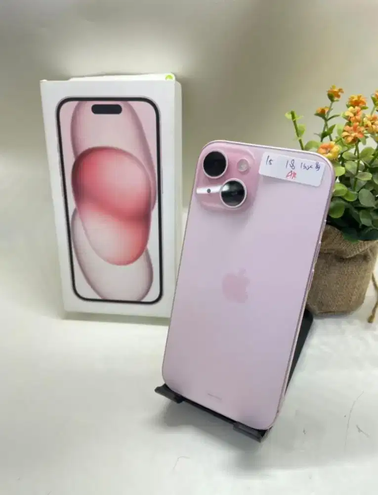 Iphone 15 128 garansi ibox