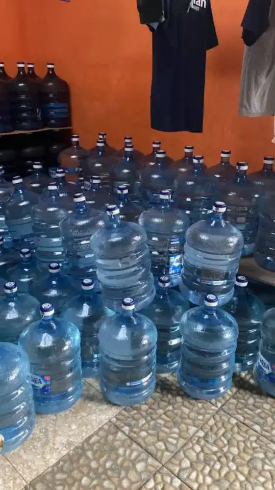 AQUA GALON REFILL SIAP ANTAR