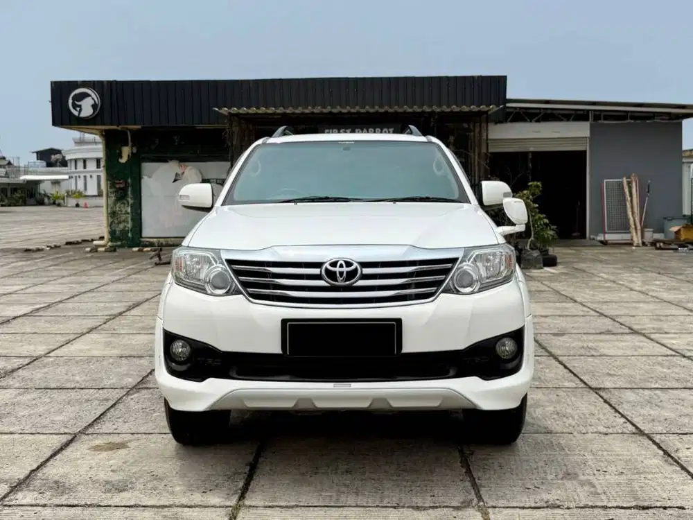 Toyota Fortuner 2.7 G LUXURY TRD 2013