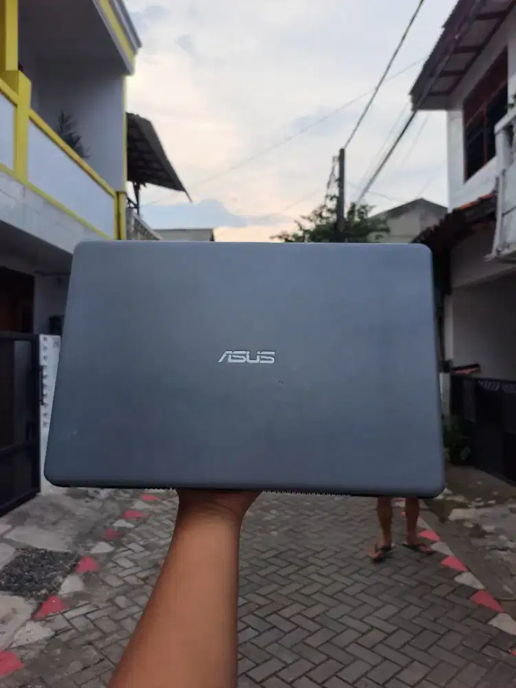 Laptop Asus X505Za series