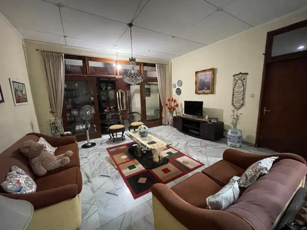 Dijual Rumah Lama Terawat Di Jl. Cibeber, Rawa Baru, Kebayoran Baru, Jakarta Selatan