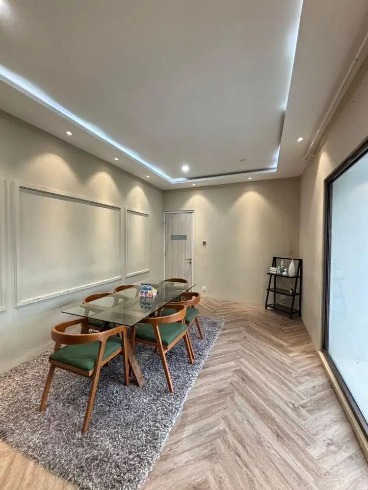 MEETING ROOM// WORKING SPACE STRATEGIS DI TENGAH KOTA!