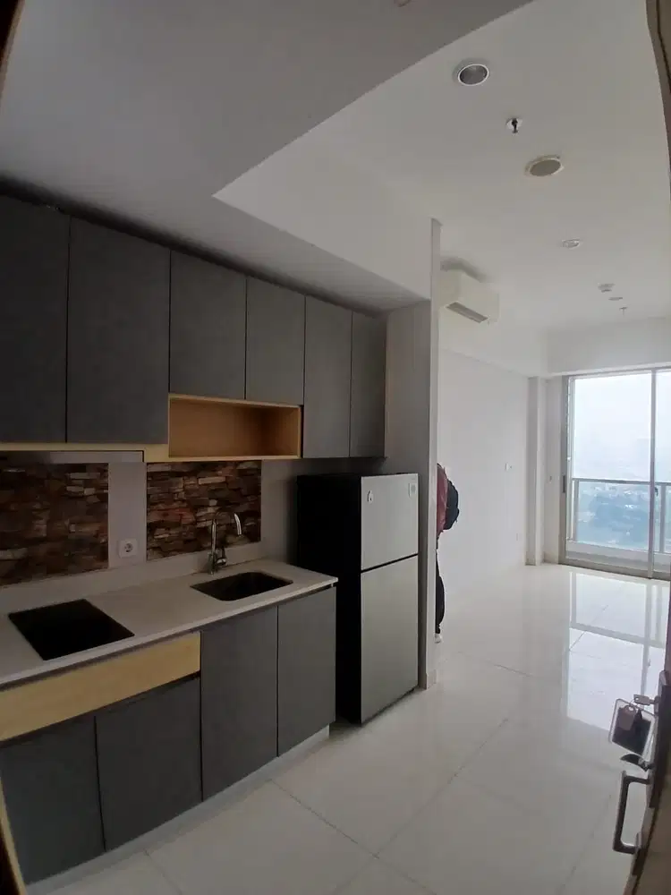 disewakan 3 bedroom furnish taman anggrek residence