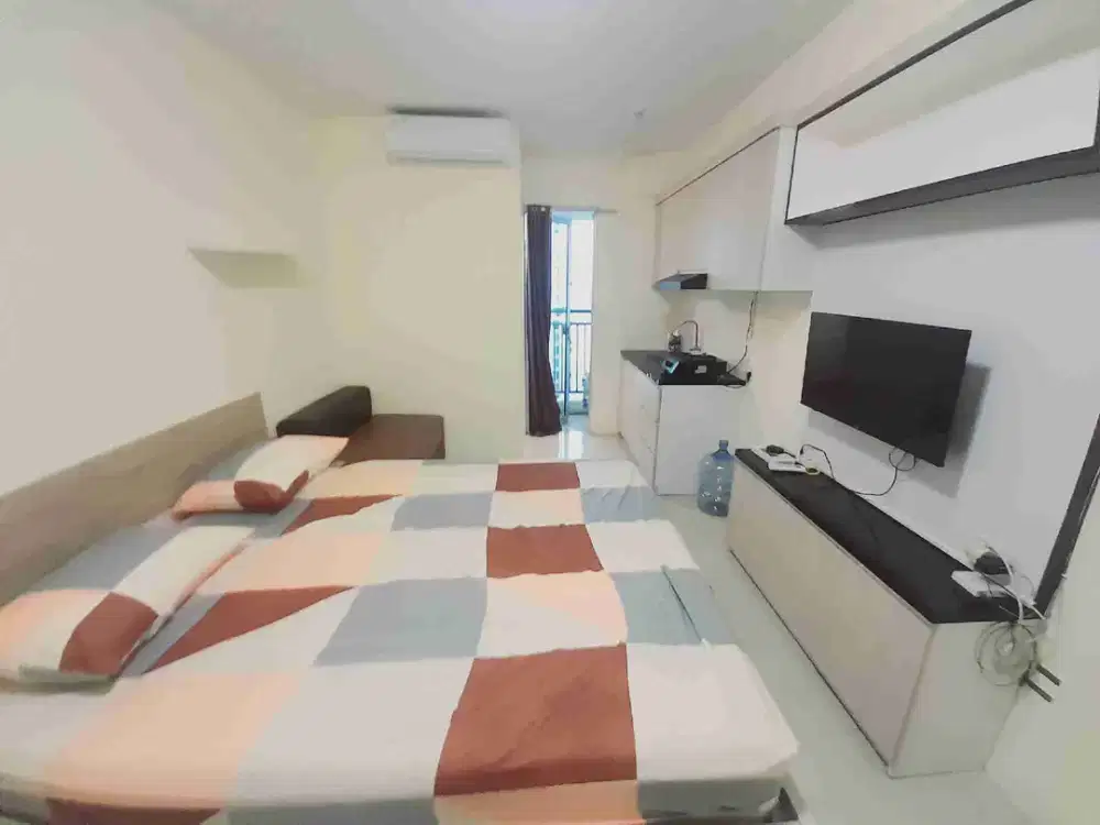 Disewakan Apartement studio furnisshed samping mall Bassura city