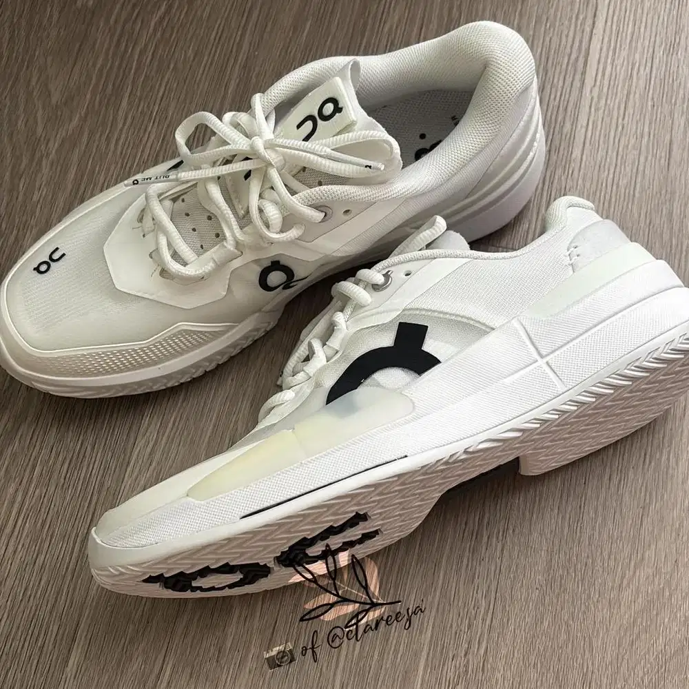 THE ROGER Pro 2 – Women All White