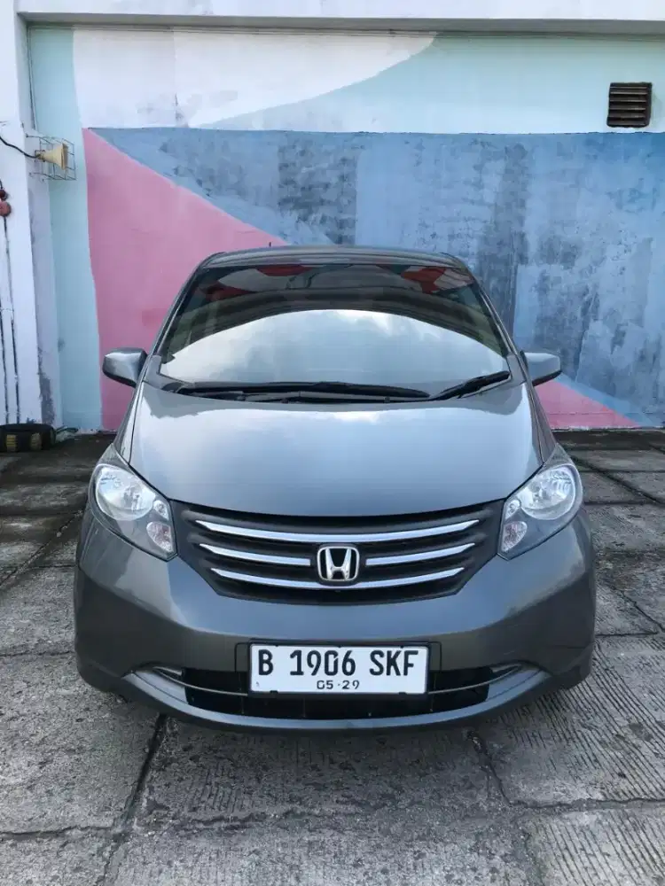Honda freed 1.5 psd tahun 2010 at