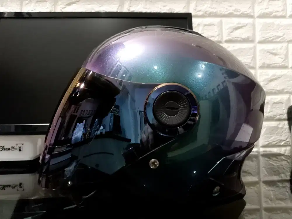 Helm Zeus ZS 617