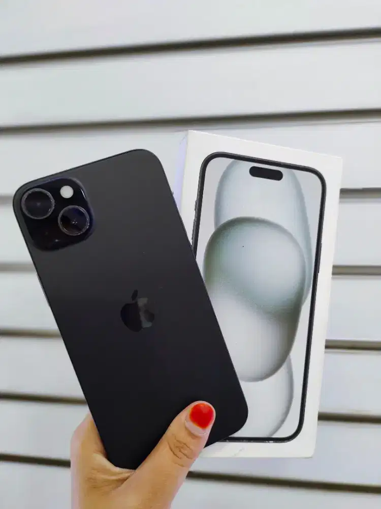 IPHONE 15+ 128 BLACK SECOND IBOX