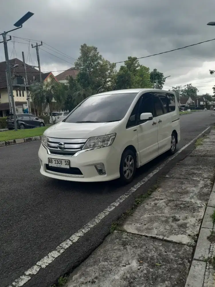 Nissan Serena c27 2019 simpanan pribadi